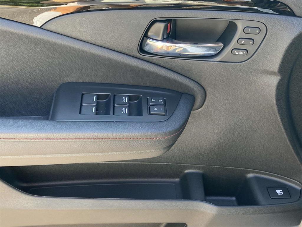 new 2025 Honda Ridgeline car, priced at $48,655