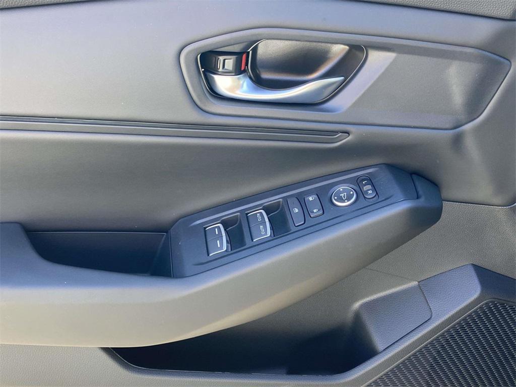 new 2025 Honda Accord car, priced at $31,755