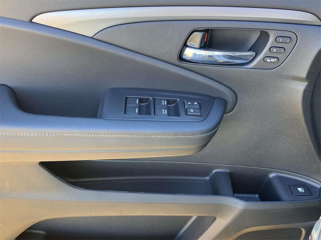 new 2026 Honda Ridgeline car, priced at $45,345