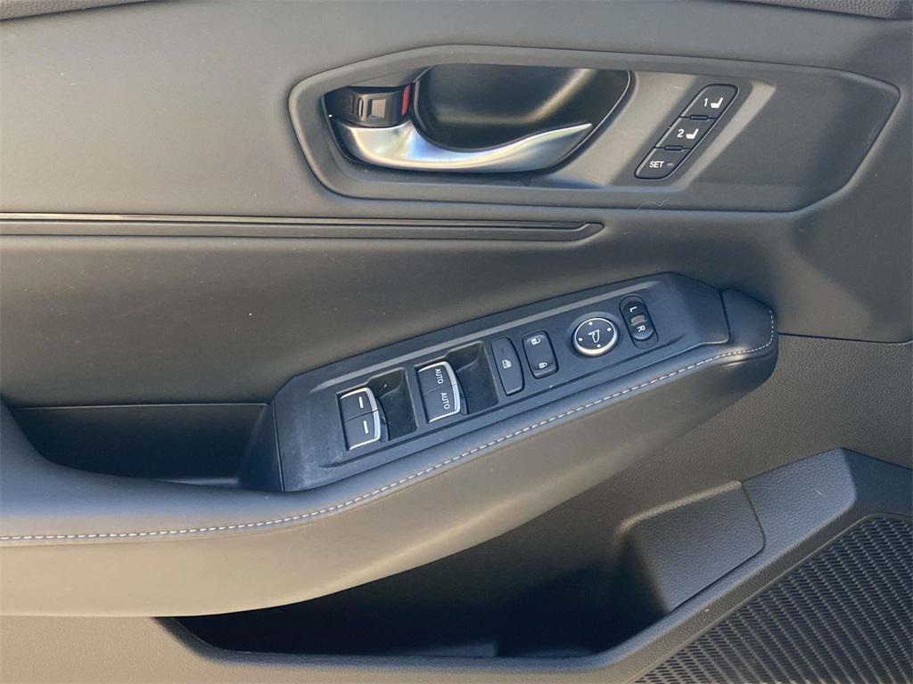 used 2024 Honda Accord Hybrid car, priced at $31,133