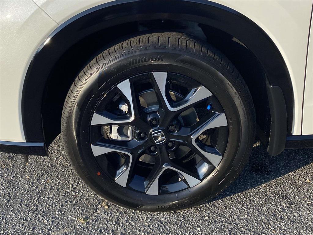 new 2026 Honda HR-V car, priced at $31,900