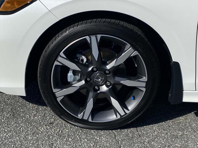 new 2025 Honda Civic Hybrid car, priced at $33,555