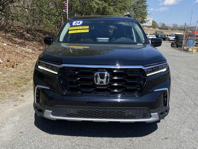 used 2024 Honda Pilot car, priced at $44,985