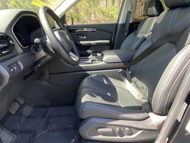 used 2024 Honda Pilot car, priced at $44,985