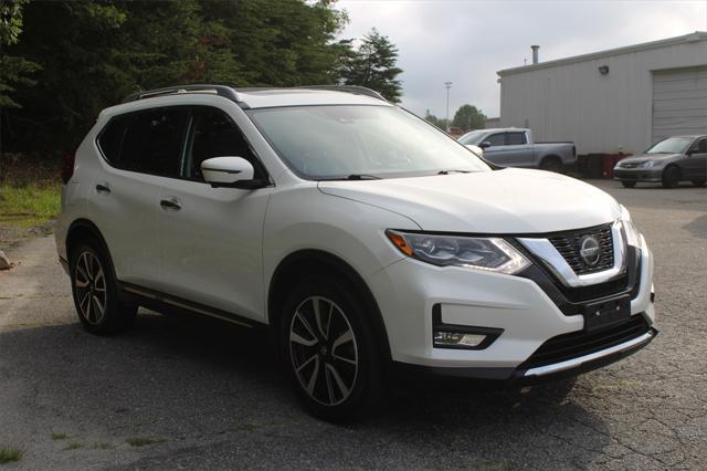 used 2018 Nissan Rogue car