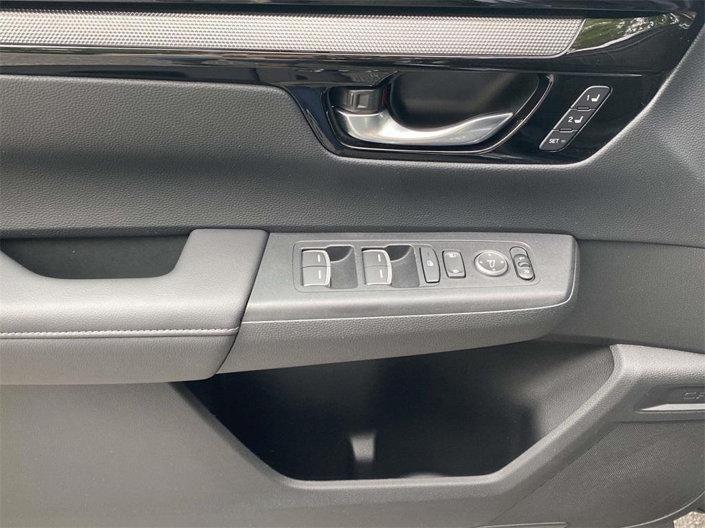used 2024 Honda CR-V car, priced at $37,296