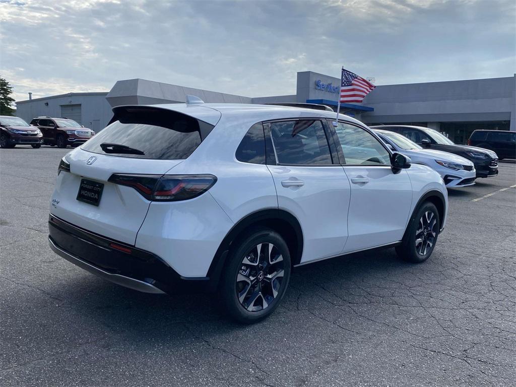 new 2026 Honda HR-V car, priced at $33,400