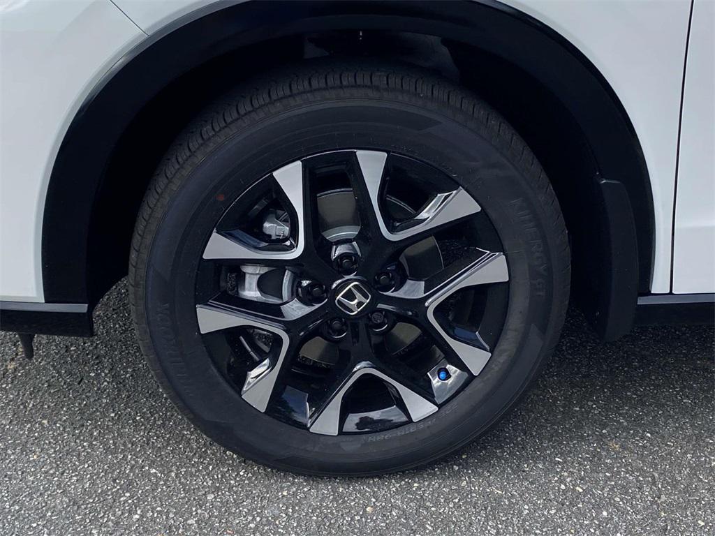 new 2026 Honda HR-V car, priced at $33,400