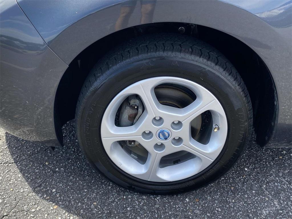 used 2013 Nissan Leaf car, priced at $5,700