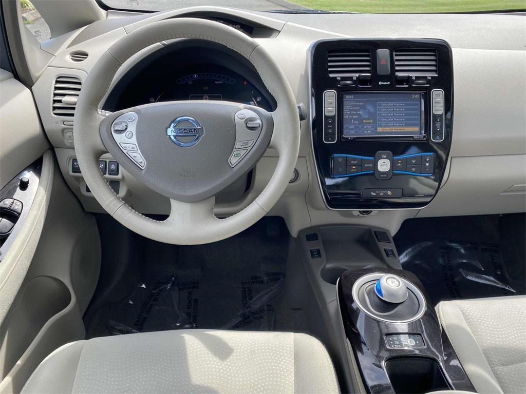 used 2013 Nissan Leaf car, priced at $5,700