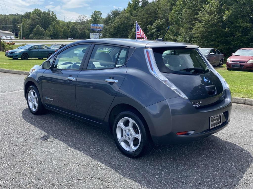 used 2013 Nissan Leaf car, priced at $5,700
