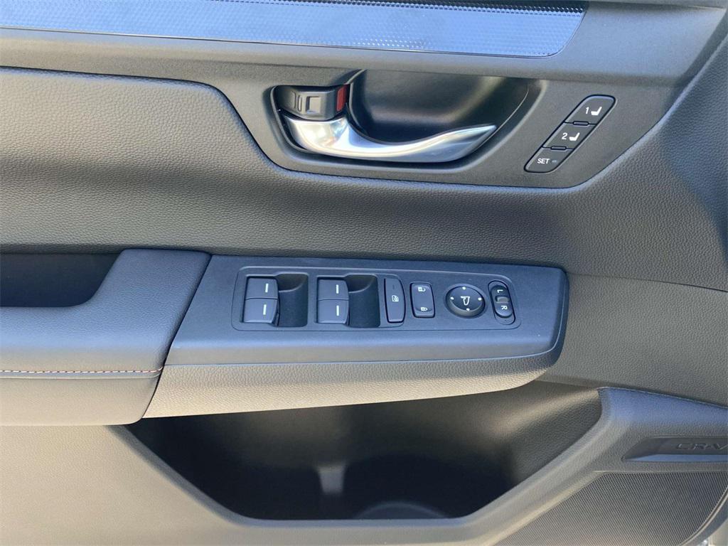 new 2026 Honda CR-V Hybrid car, priced at $40,575
