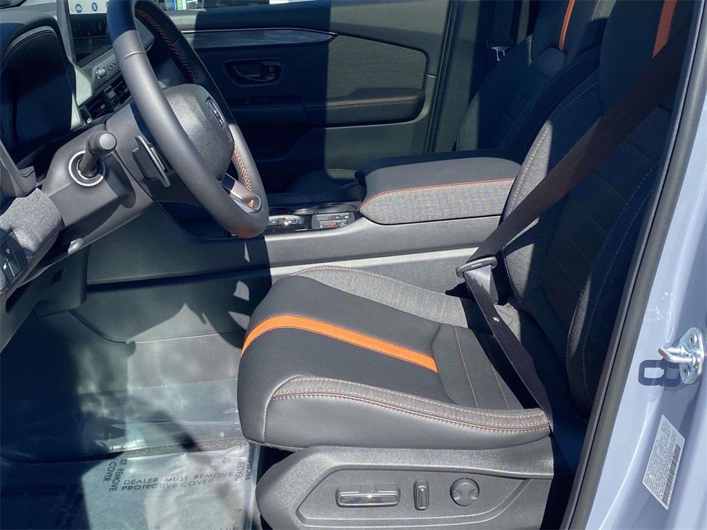 new 2026 Honda Passport car, priced at $50,655