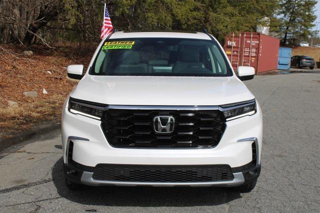 used 2025 Honda Pilot car, priced at $46,771