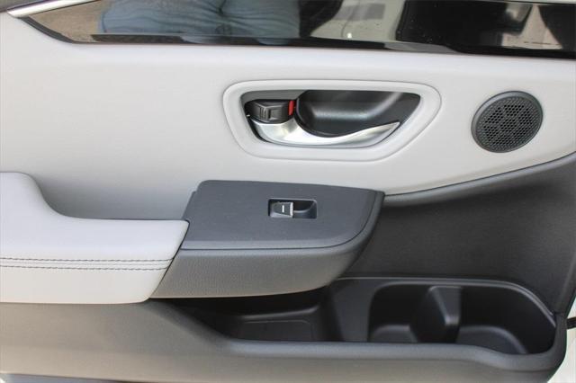 used 2025 Honda Pilot car, priced at $46,771