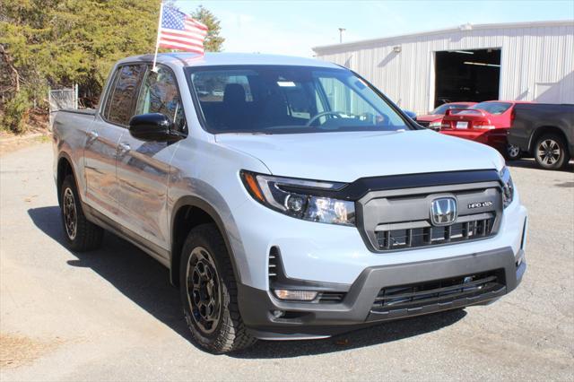 new 2025 Honda Ridgeline car, priced at $44,355