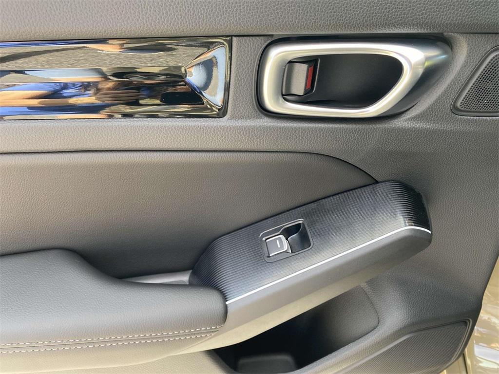 new 2025 Honda Civic Hybrid car, priced at $34,755