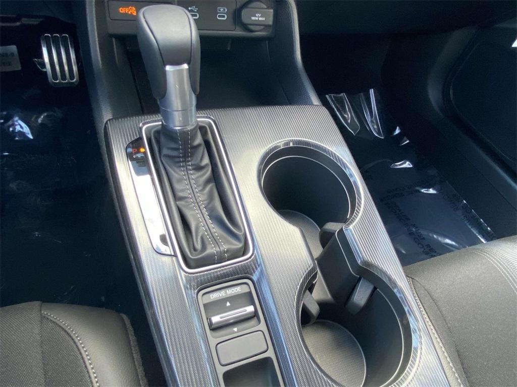 new 2025 Honda Civic Hybrid car, priced at $30,100