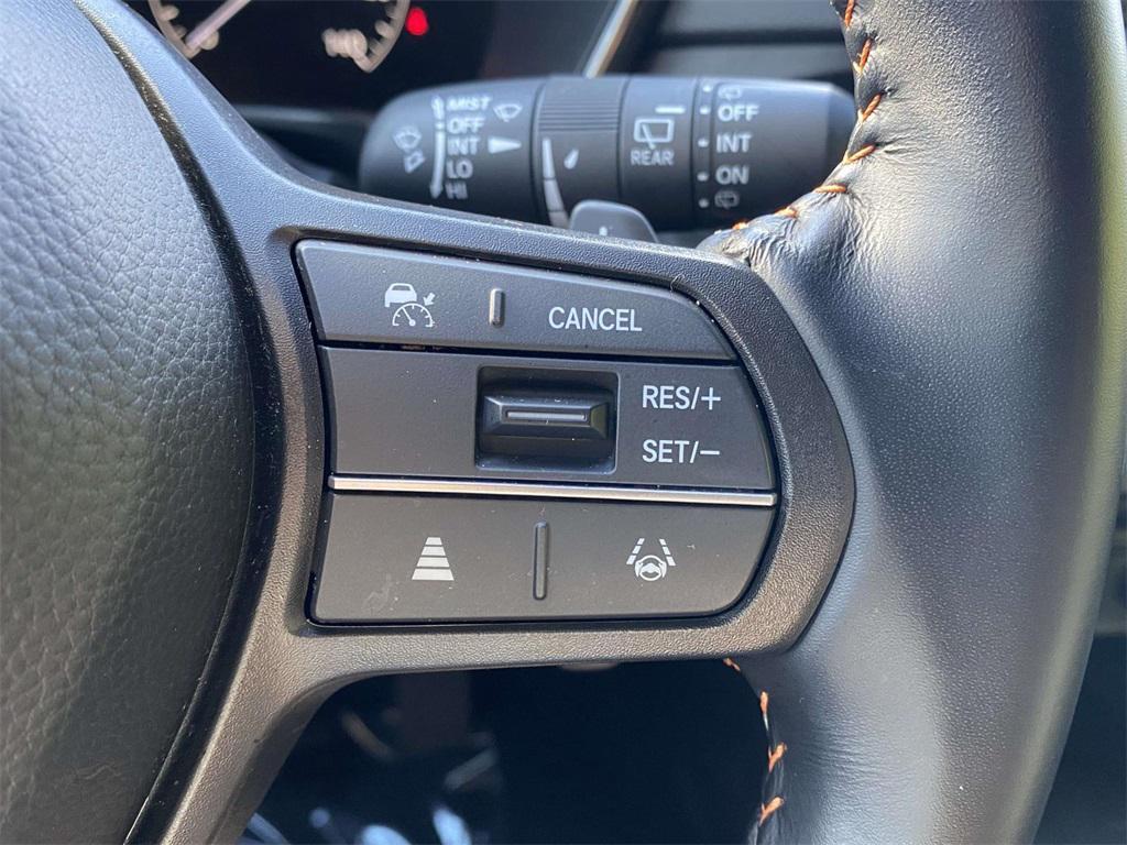 used 2025 Honda CR-V Hybrid car, priced at $37,098