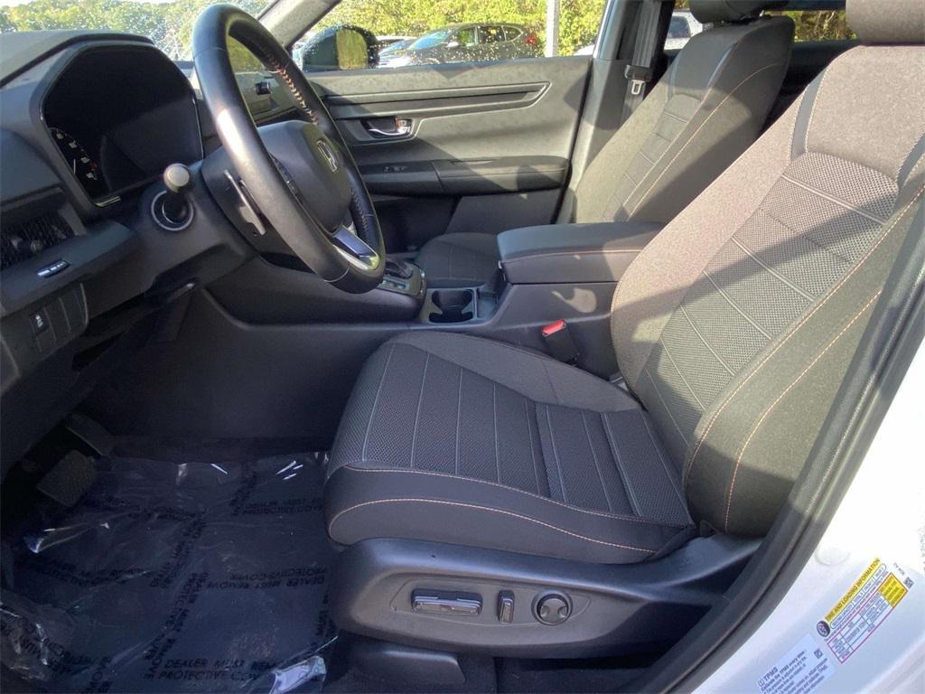 used 2025 Honda CR-V Hybrid car, priced at $37,098