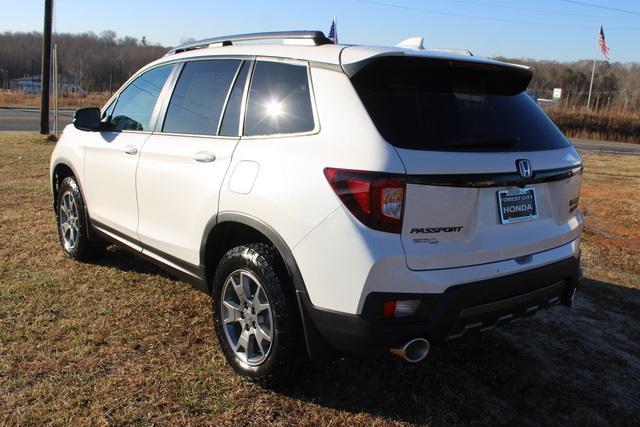 new 2025 Honda Passport car, priced at $46,850