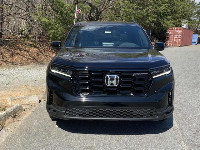 new 2025 Honda Pilot car, priced at $56,760