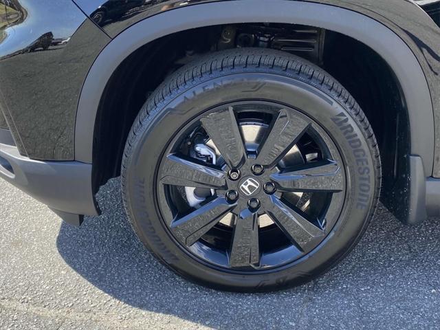 new 2025 Honda Pilot car, priced at $56,760