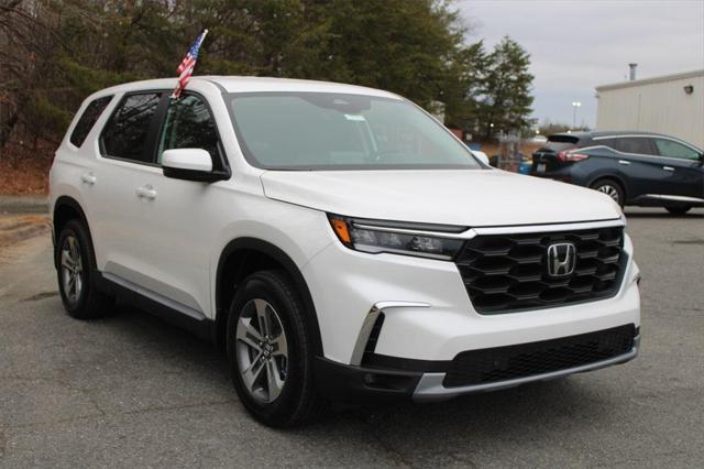 new 2025 Honda Pilot car, priced at $47,505