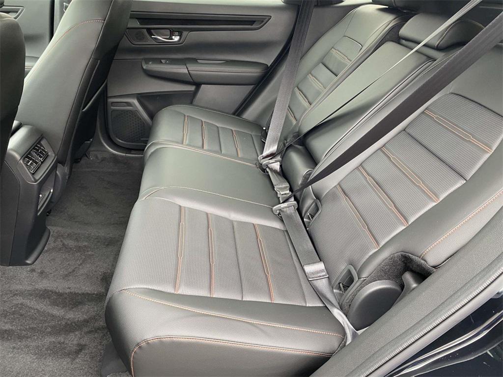 new 2026 Honda CR-V Hybrid car, priced at $41,675