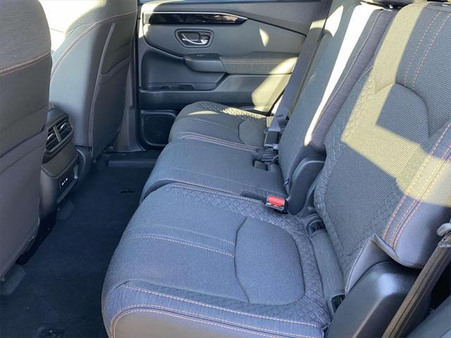 new 2025 Honda Pilot car, priced at $44,480