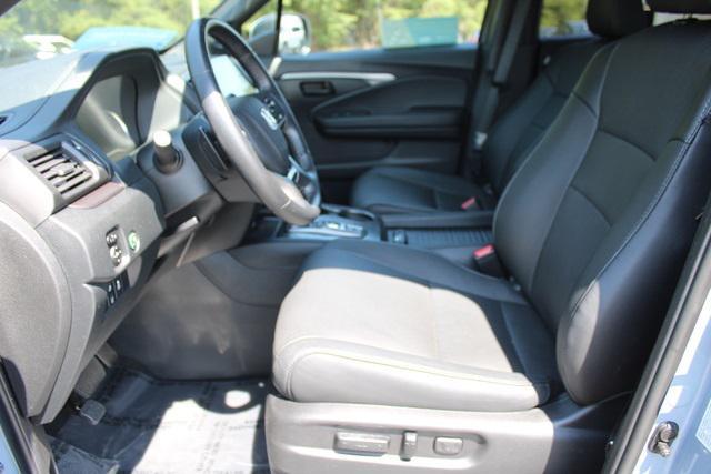 used 2022 Honda Passport car, priced at $36,475