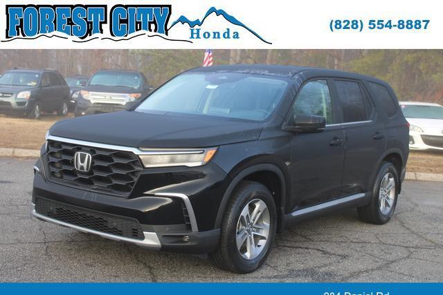 new 2025 Honda Pilot car, priced at $44,895