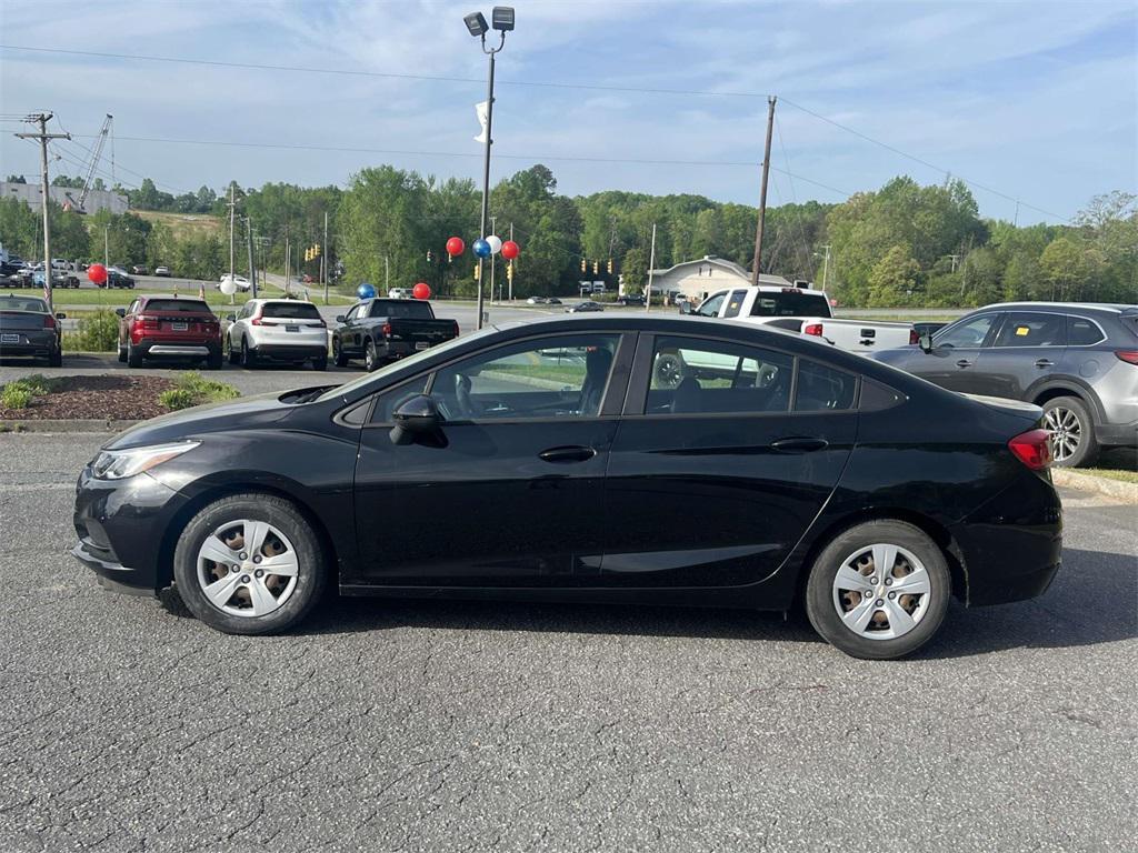 used 2017 Chevrolet Cruze car