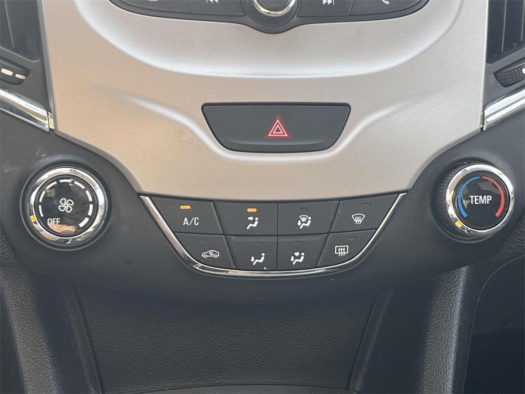 used 2017 Chevrolet Cruze car