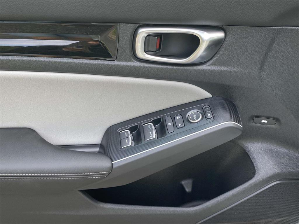 new 2026 Honda Civic Hybrid car, priced at $33,945