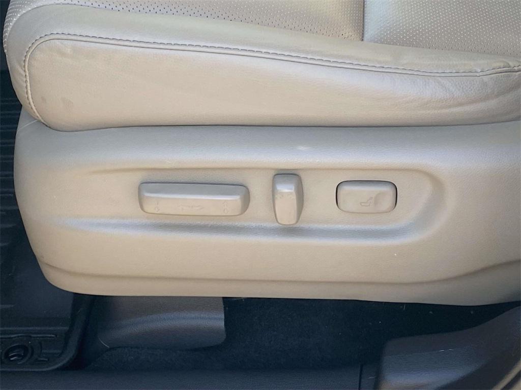 used 2023 Honda Ridgeline car, priced at $38,059