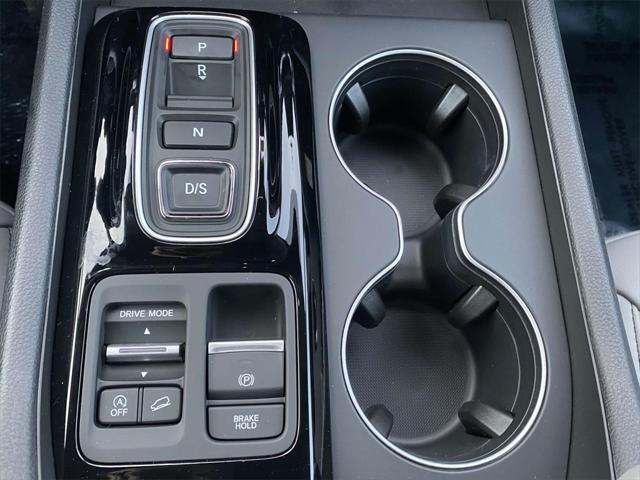 new 2025 Honda Pilot car, priced at $45,405