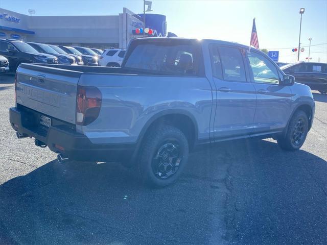 new 2025 Honda Ridgeline car, priced at $43,955