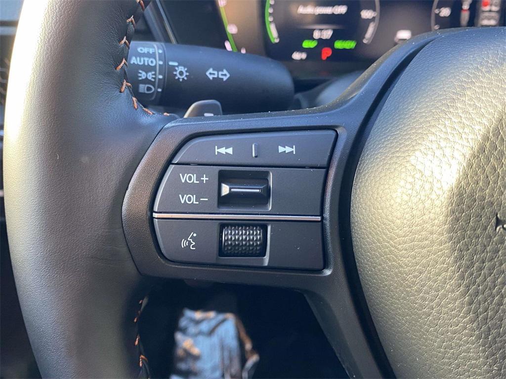 new 2026 Honda CR-V Hybrid car, priced at $40,705