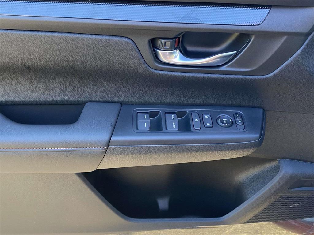 new 2026 Honda CR-V Hybrid car, priced at $40,705