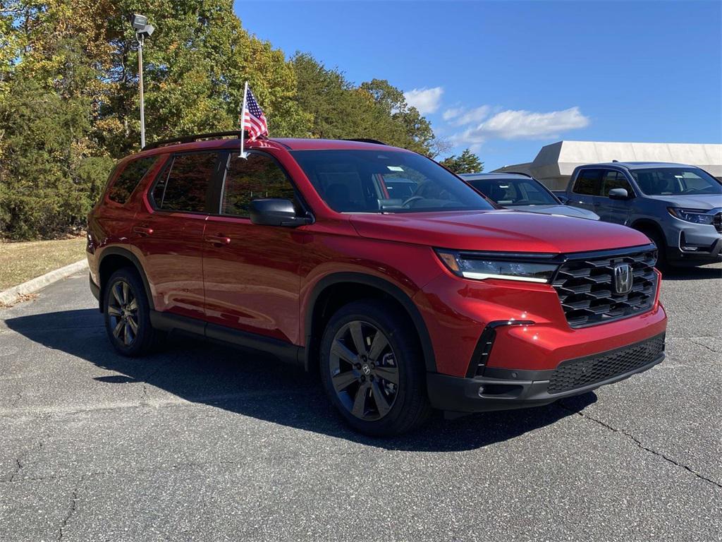 new 2025 Honda Pilot car, priced at $44,250