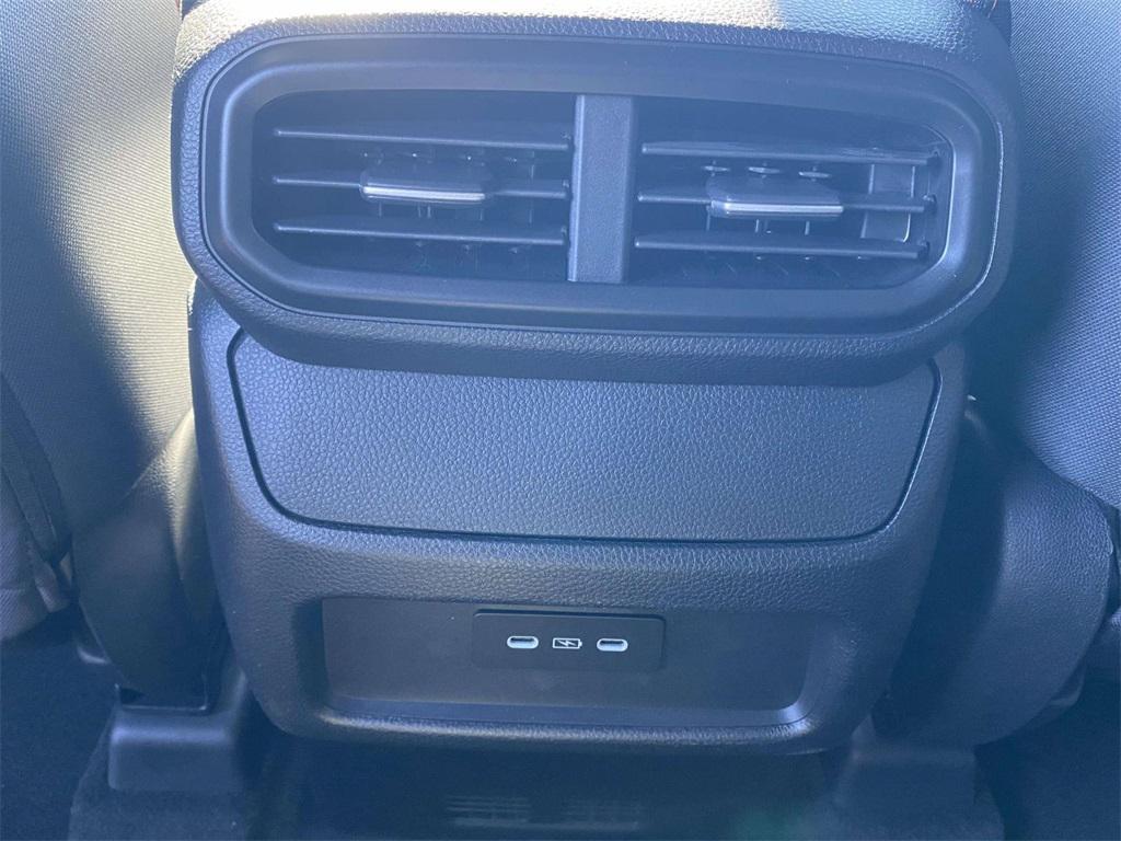 new 2025 Honda Pilot car, priced at $44,250