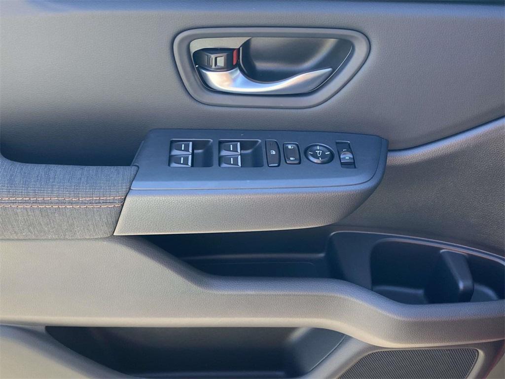 new 2025 Honda Pilot car, priced at $44,250