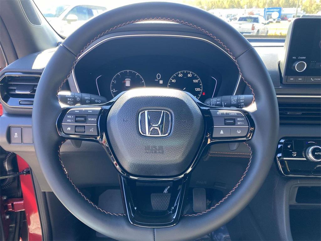 new 2025 Honda Pilot car, priced at $44,250