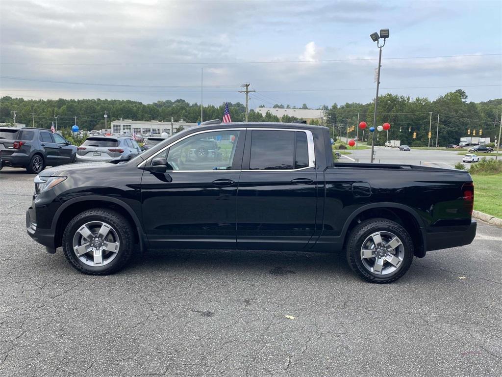 new 2025 Honda Ridgeline car, priced at $44,430