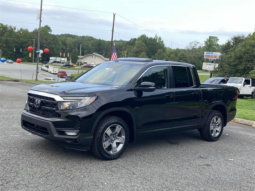 new 2025 Honda Ridgeline car, priced at $44,430