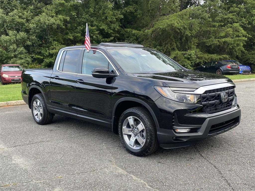 new 2025 Honda Ridgeline car, priced at $44,430