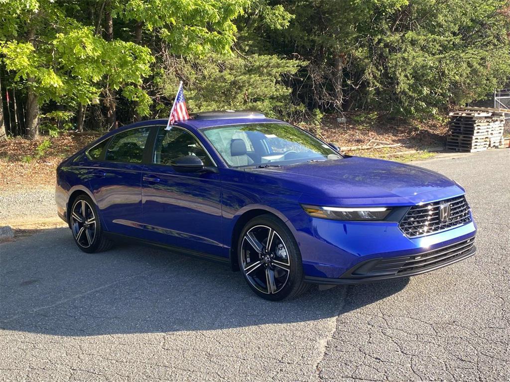 new 2025 Honda Accord Hybrid car, priced at $35,260