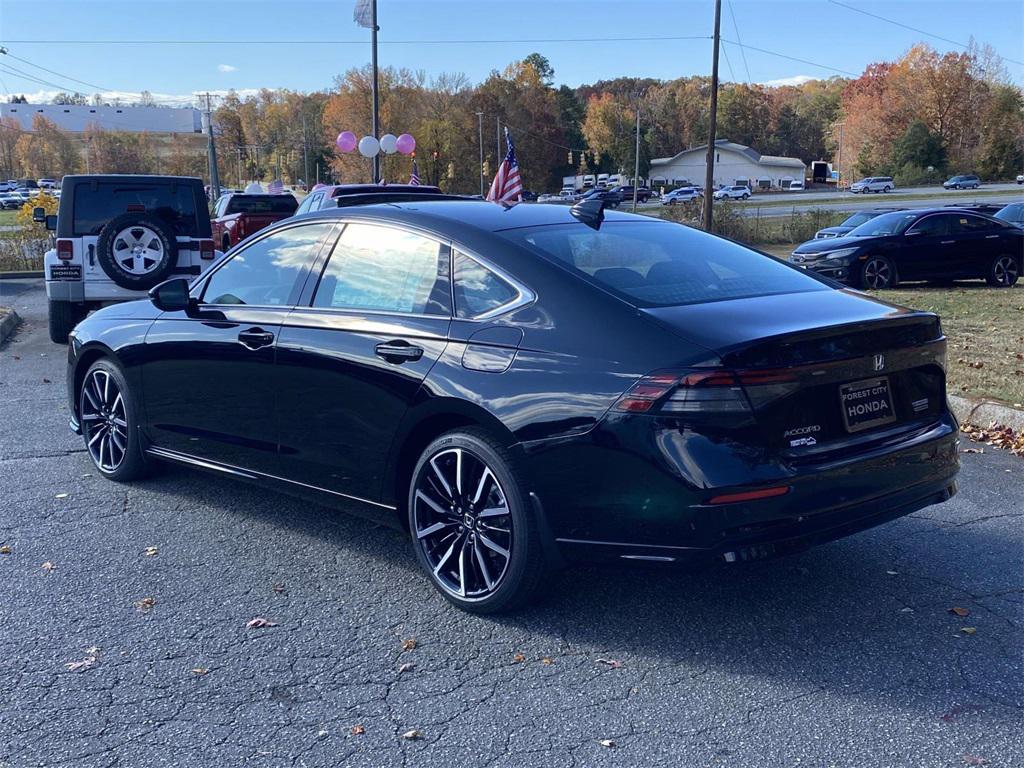 new 2025 Honda Accord Hybrid car, priced at $40,495