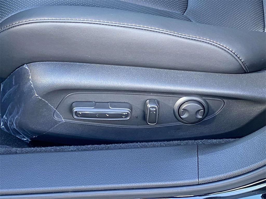 new 2025 Honda Accord Hybrid car, priced at $40,495